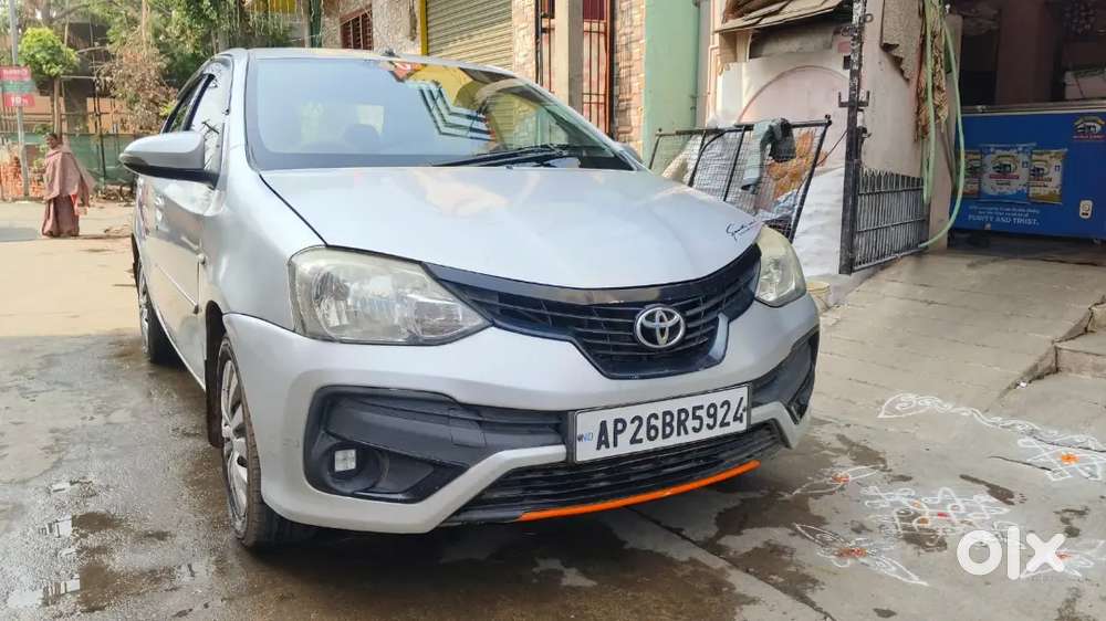 Toyota Etios 2013 Diesel 381000 Km Driven