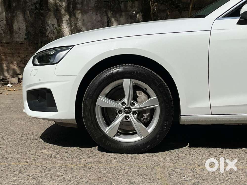 Audi A4 2.0 Premium 40 Tfsi, 2025, Petrol