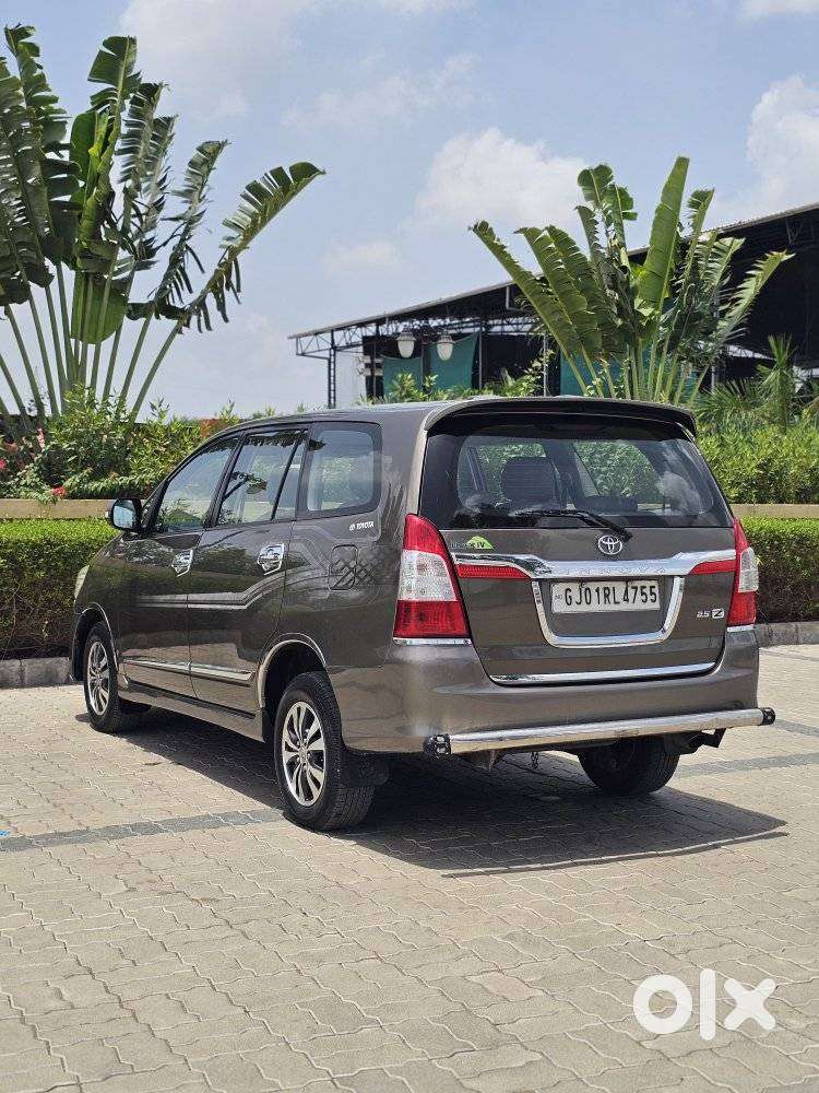 Toyota Innova 2.5 Z Diesel 7 Seater, 2015, Diesel