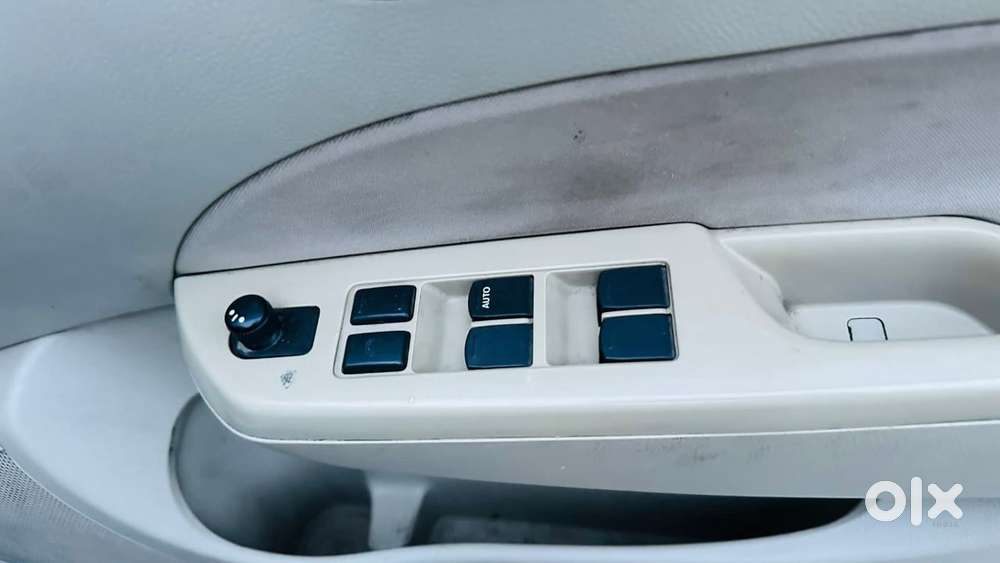 Maruti Suzuki Swift Dzire Zdi Bsiv, 2014, Diesel