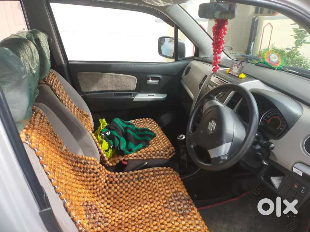 Well Maintaind Wagon R Vxi 2014