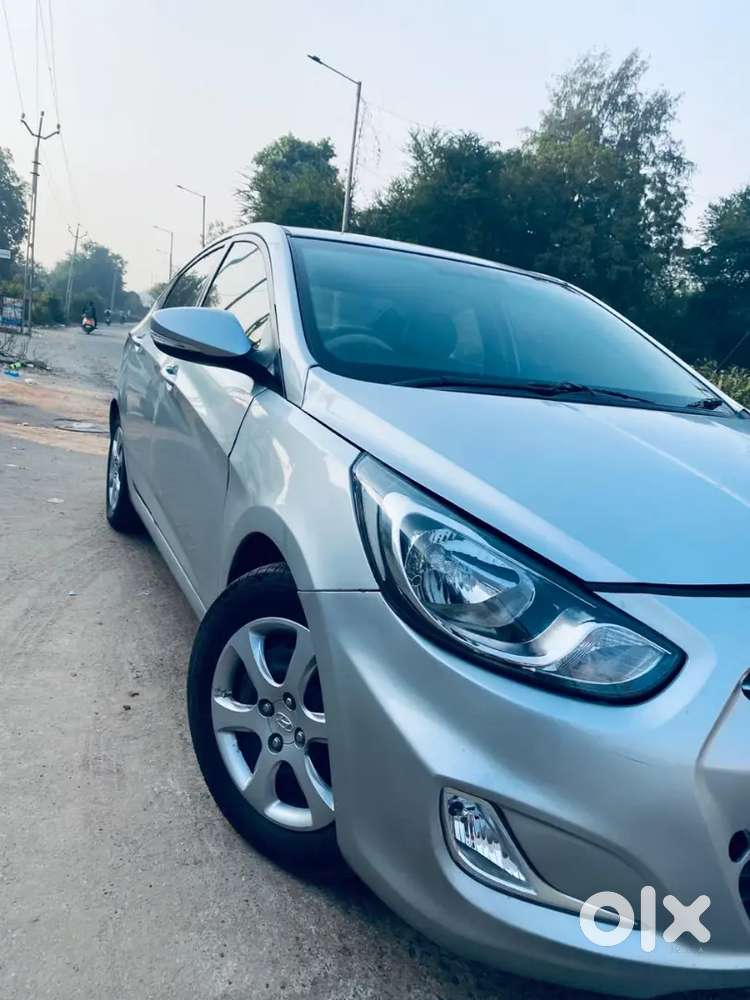 Hyundai Verna 1.6 Sx 2012