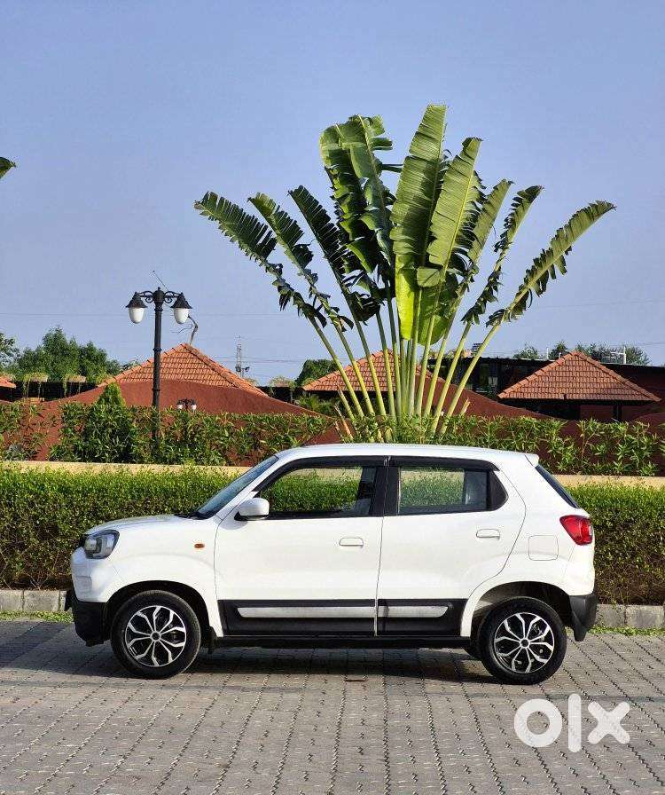 Maruti Suzuki S-presso Vxi Plus, 2020, Petrol