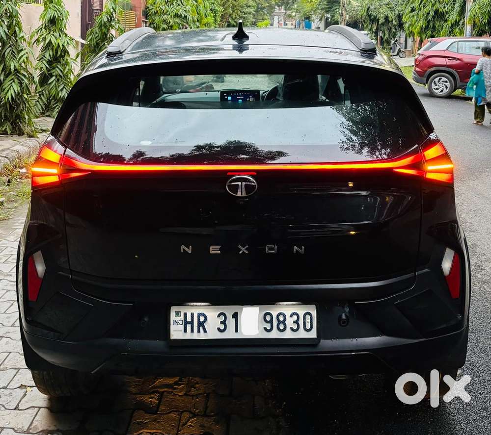 Tata Nexon Creative Plus S 1.2 Revotron Petrol 6 Mt, 2024, Cng & Hyb..