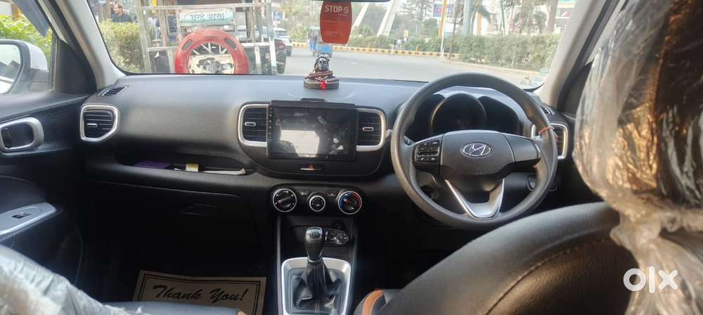 Hyundai Venue Petrol 2021