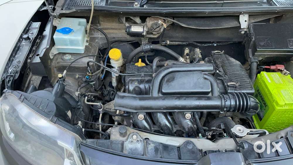 Renault Kwid 2019-ongoing 1.0 Rxt Amt (o), 2018, Petrol