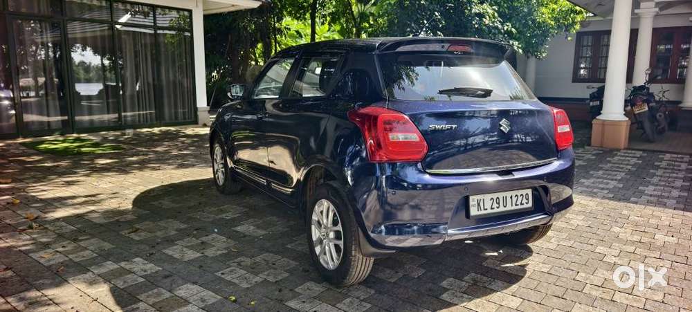 Maruti Suzuki Swift 1.3 Zxi, 2022, Petrol