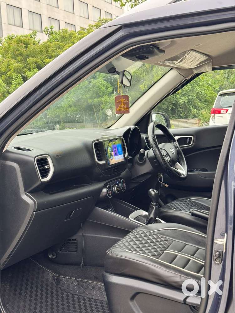 Hyundai Venue S (o) 1.2 Petrol Knight Edition, 2021, Petrol