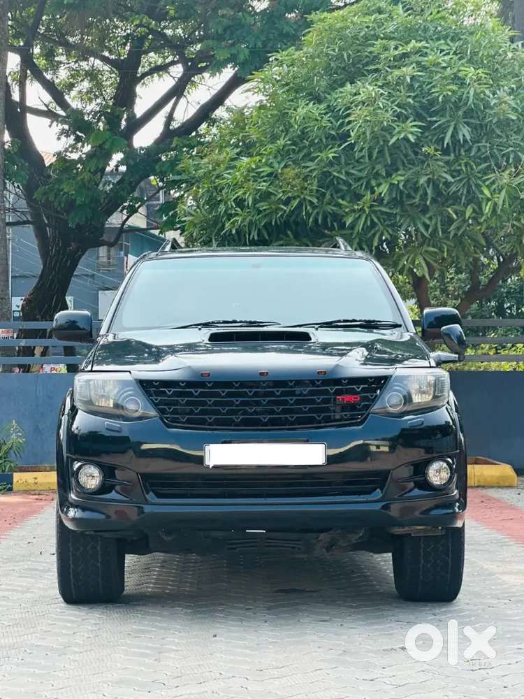 Toyota Fortuner 2012 4×4 Manual