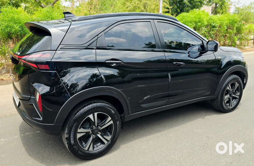 Tata Nexon Fearless Plus S 1.5 Revotorq Diesel 6 Amt Dt, 2025, Diese..