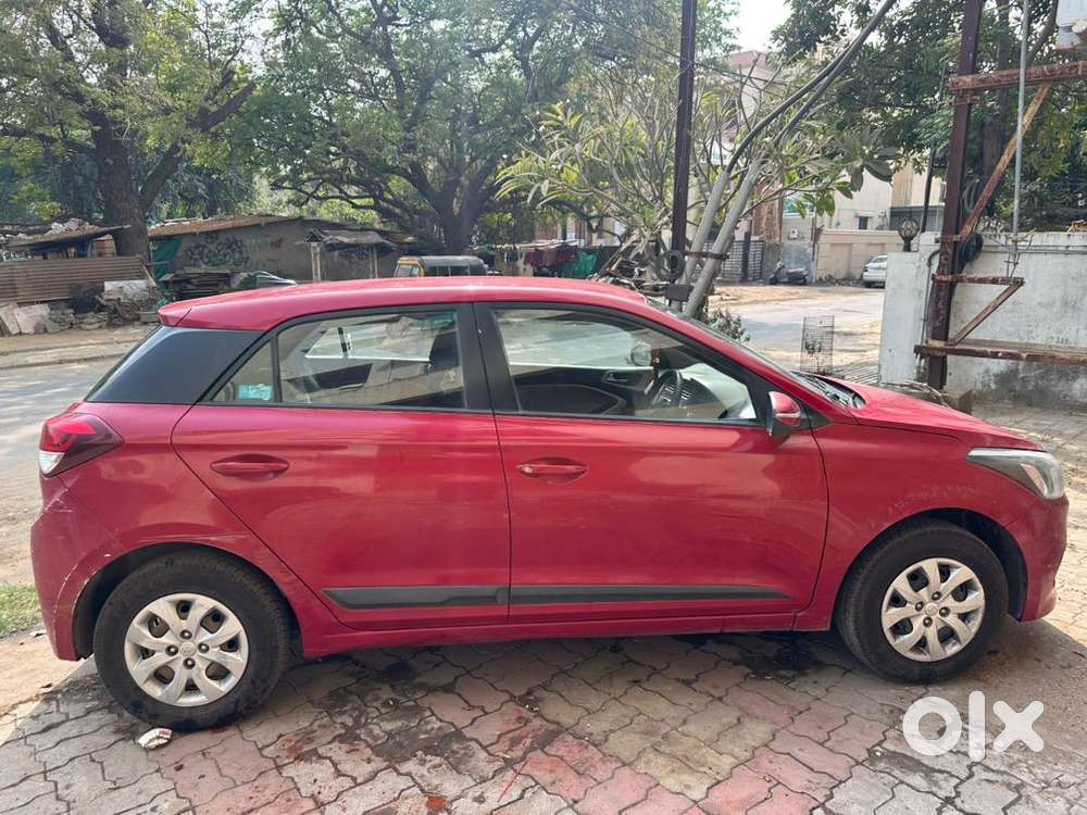 Hyundai Elite I20 2014 Petrol Well Maintained Tiptop Condition