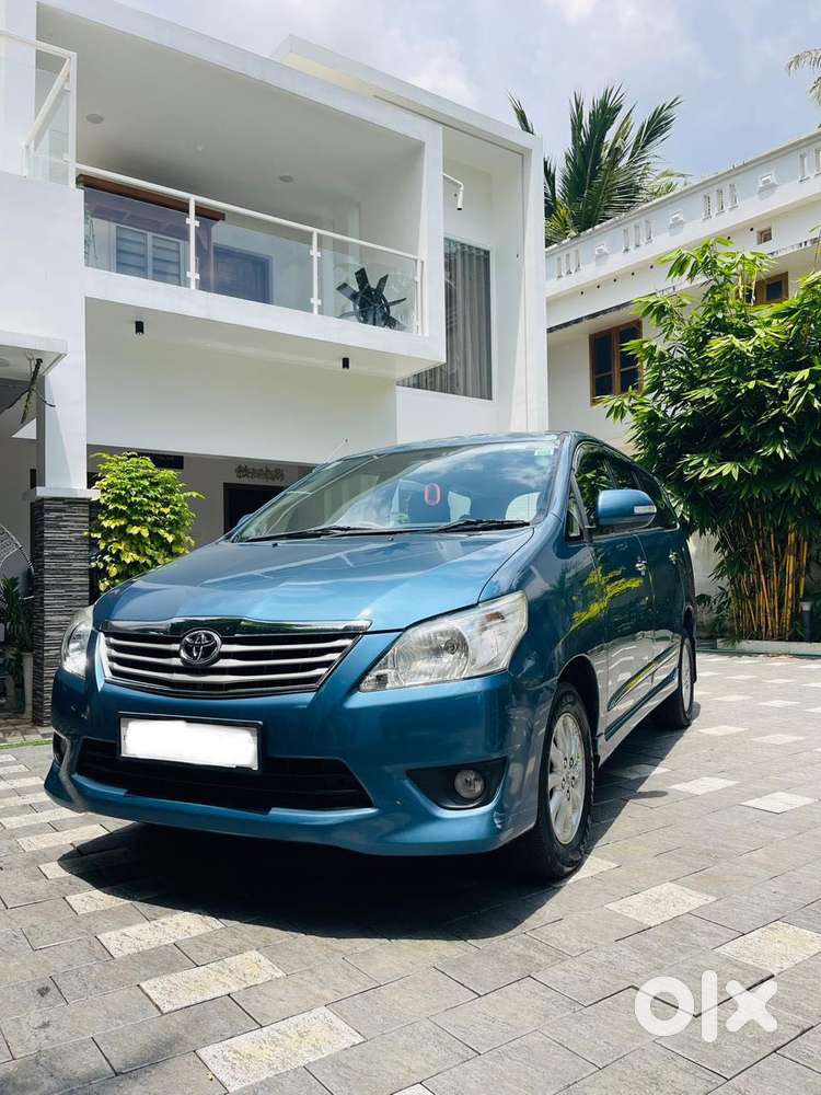 Toyota Innova 2.5 Vx (diesel) 7 Seater Bs Iv, 2013, Diesel