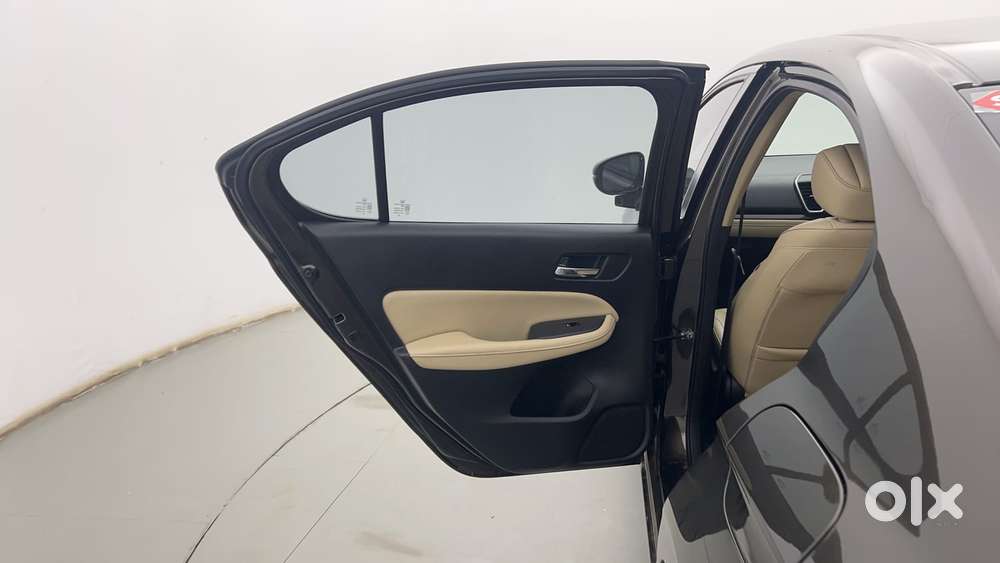 Honda City 1.5 Zx I-vtec Mt, 2022, Petrol