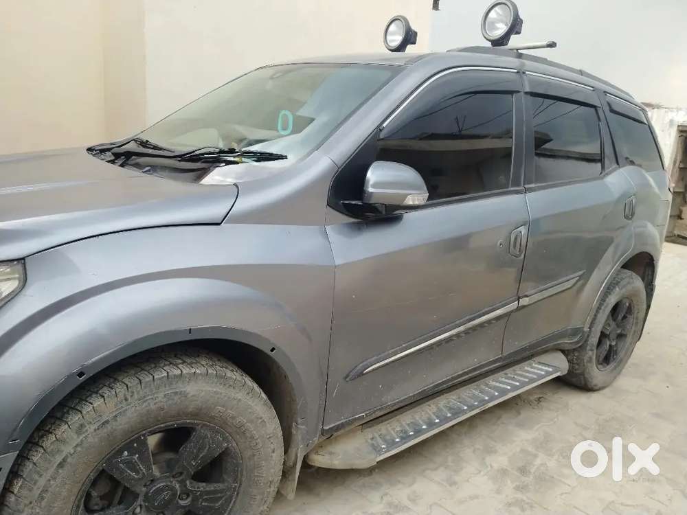 Xuv 500 W8