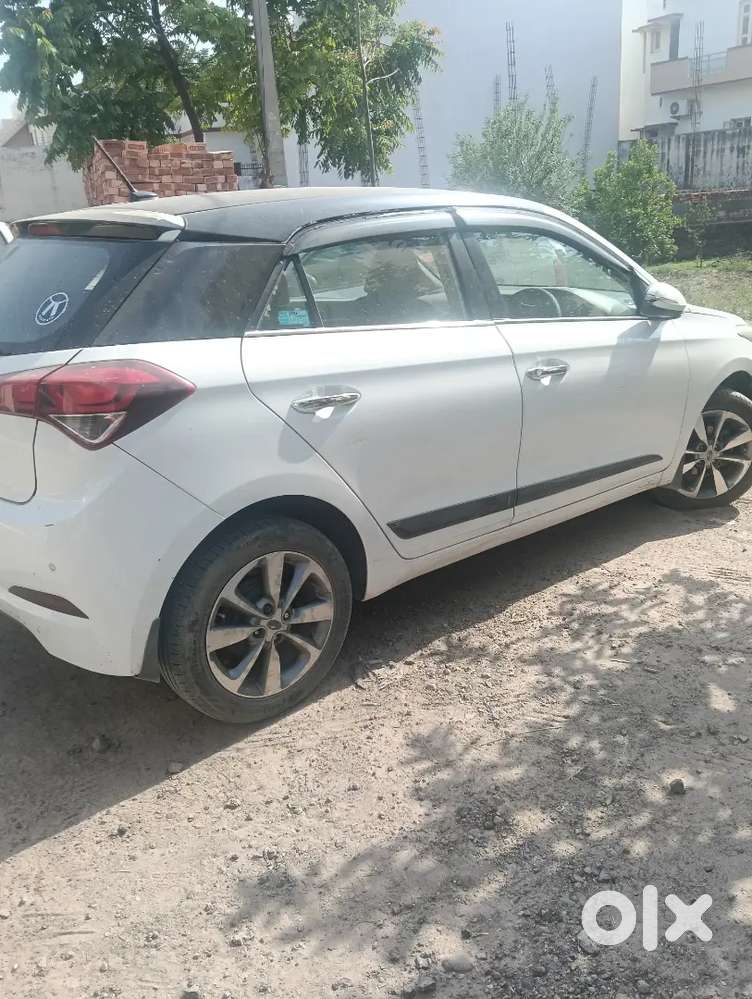 Hyundai I20 Diesel Astha Top Push Button Start
