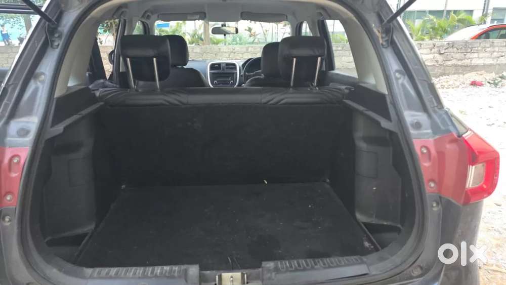 Maruti Suzuki Vitara Brezza 1.5 Vxi, 2022, Petrol