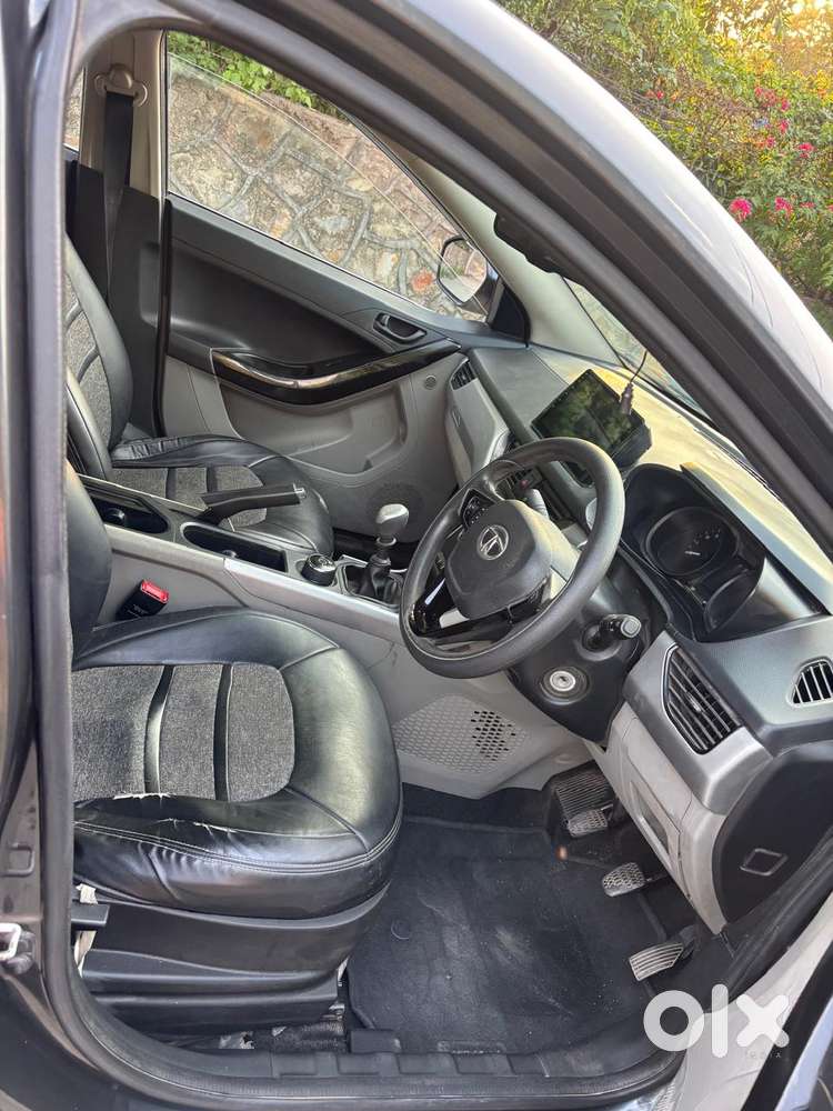 Tata Nexon 1.2 Revotron Xm (s), 2018, Diesel