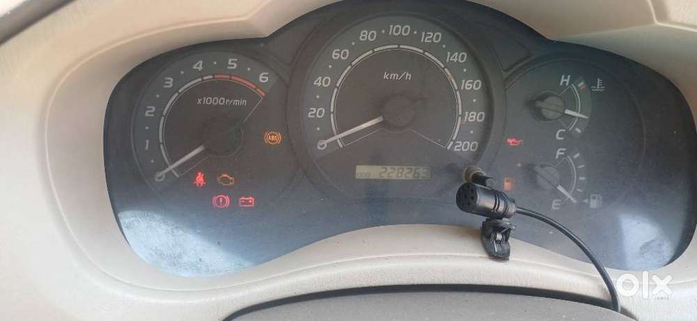 Toyota Innova 2.5 Vx 7 Str Bs-iii, 2005, Diesel