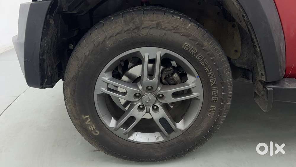 Mahindra Thar Lx Hard Top Petrol At Rwd, 2024, Petrol