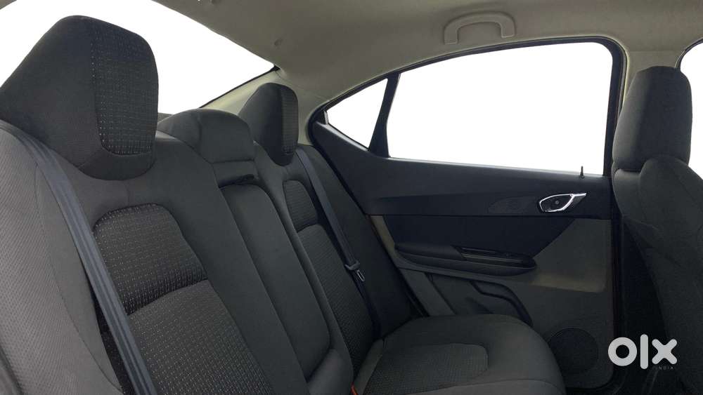 Tata Tigor 1.2 Revotron Xz Option, 2017, Petrol