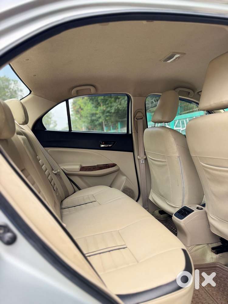 Maruti Suzuki Dzire, 2017, Petrol