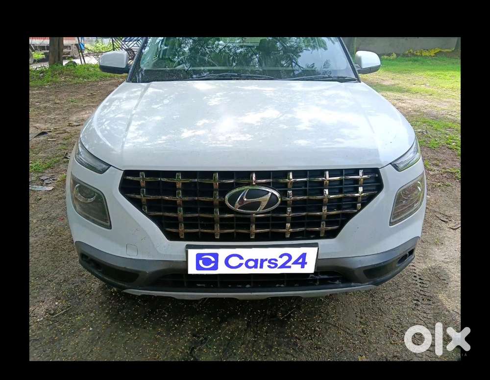 Hyundai Venue Petrol 2021