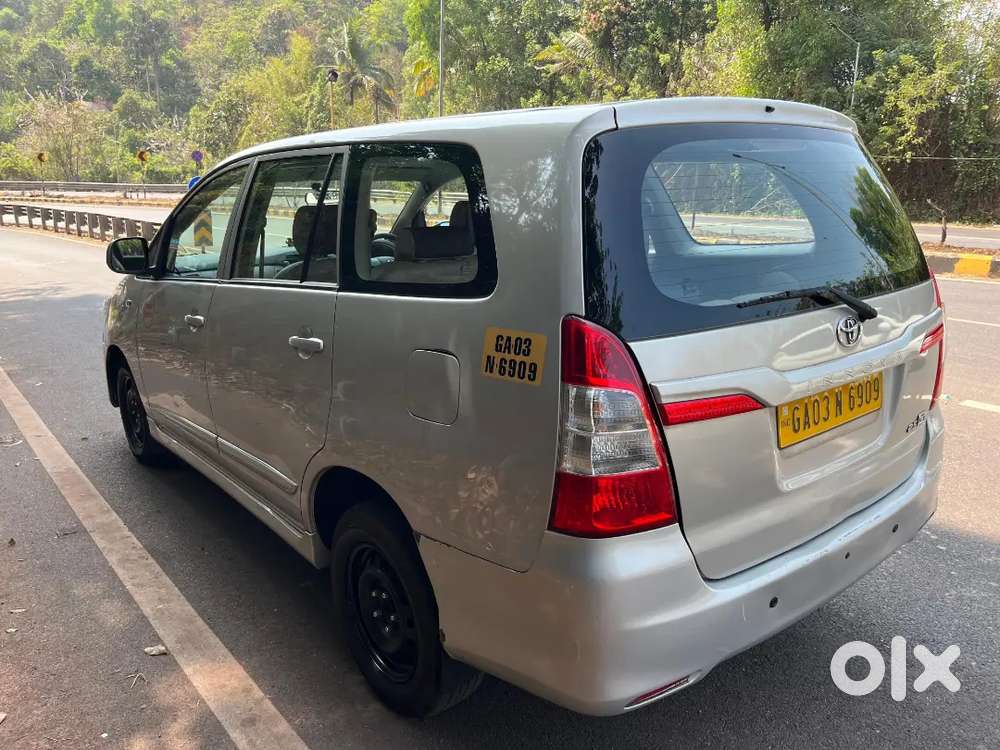 Toyota Innova 2014 Diesel Well Maintained