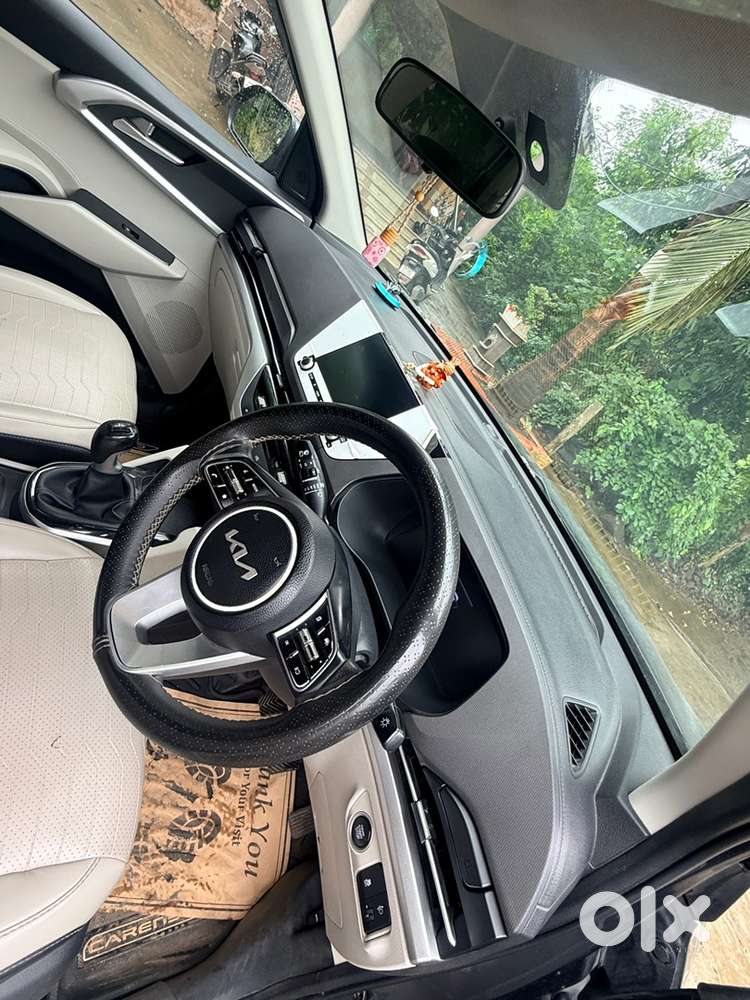 Kia Carens Petrol Manual 2022