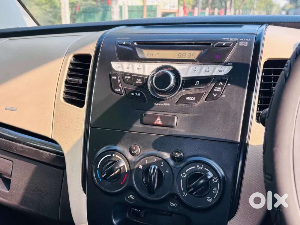 Maruti Suzuki Wagon R 1.0 Vxi Plus, 2017, Petrol