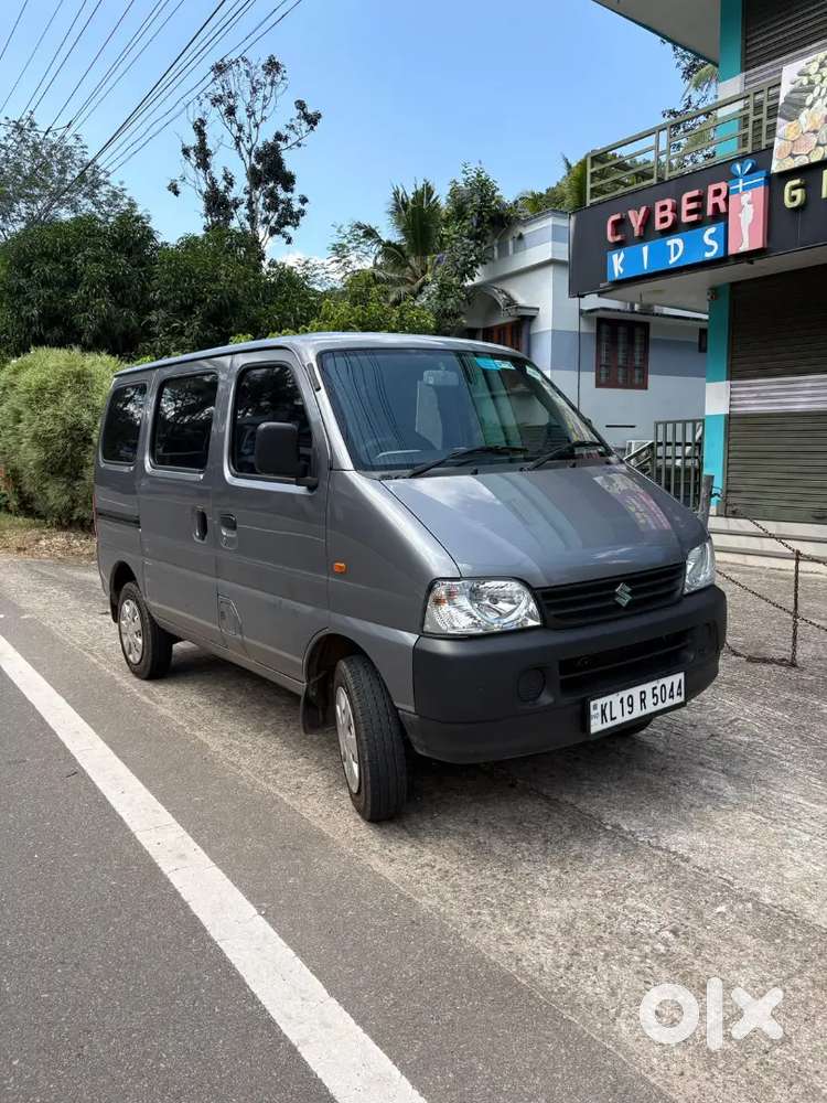Urgent Sale Eeco Cng + Petrol Clean And Neet