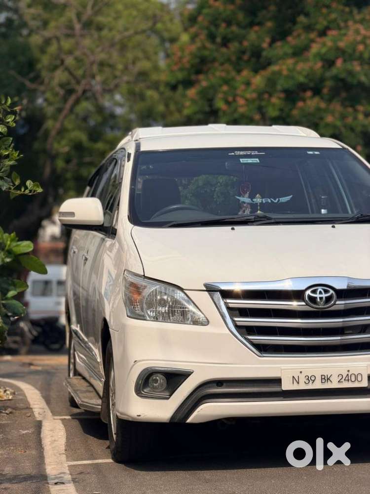 Toyota Innova 2.5 Z Diesel 7 Seater, 2013, Diesel