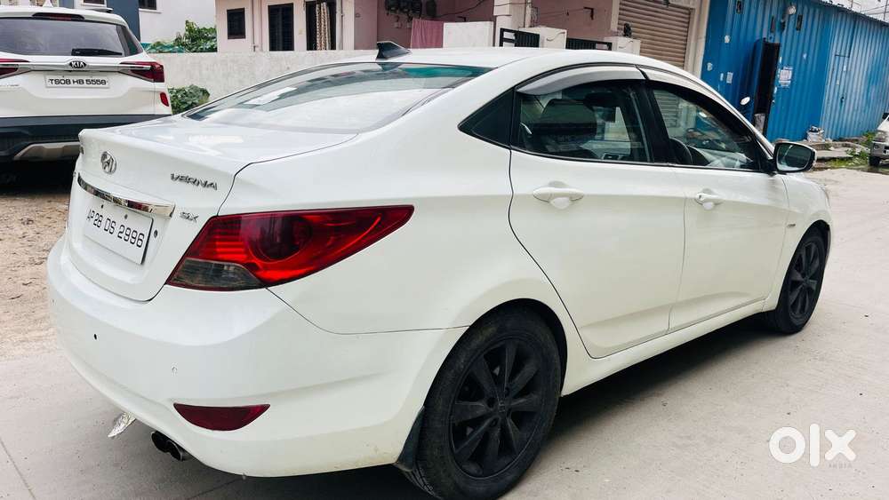 Hyundai Verna Crdi 1.6 Sx, 2013, Diesel