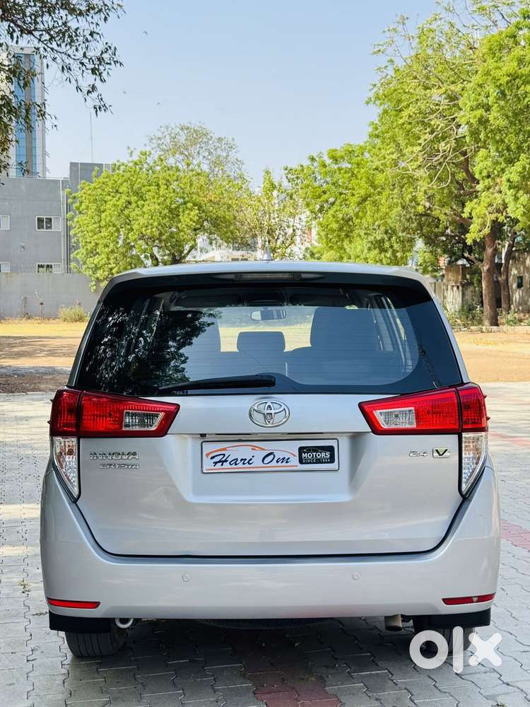 Toyota Innova Crysta 2.4 V 8 Str, 2019, Diesel