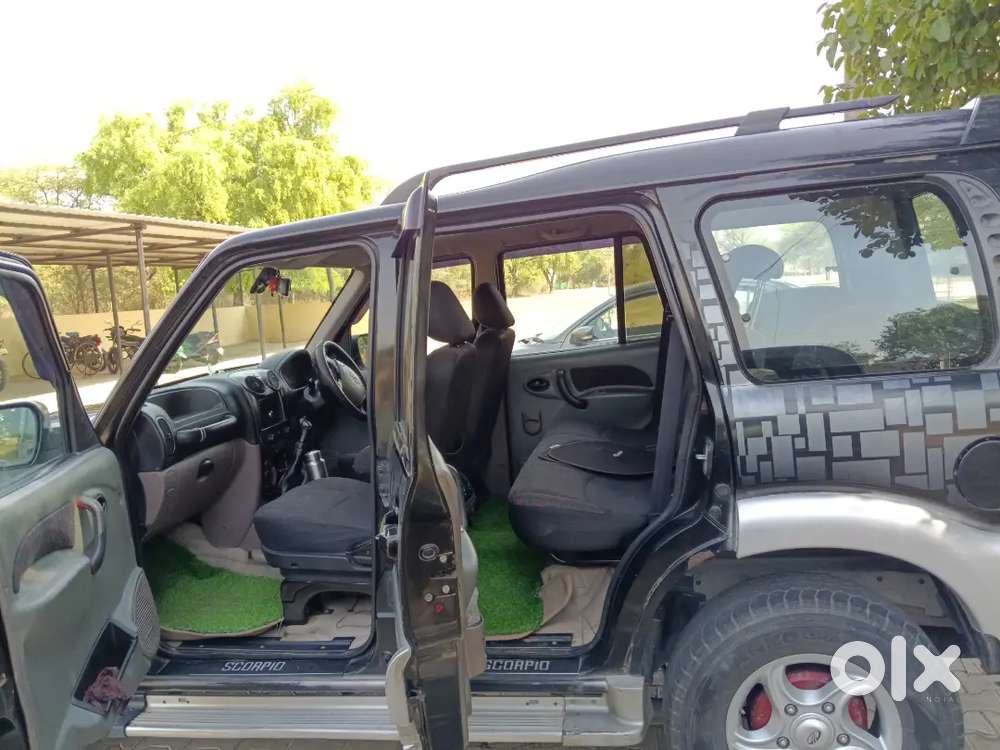 Mahindra Scorpio Classic 2010