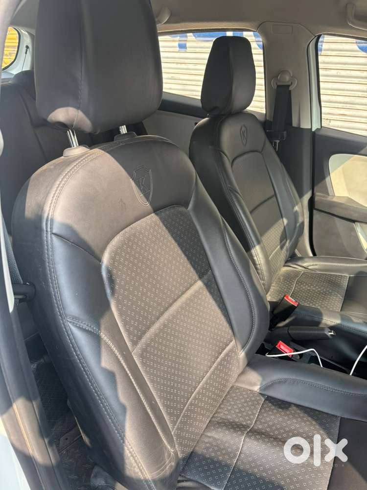 Tata Altroz 2024 Petrol 9000 Km Driven