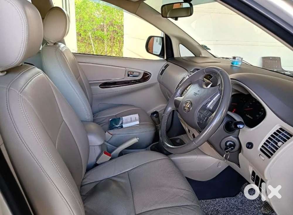 Toyota Innova 2.5 Vx 8 Str, 2013, Diesel