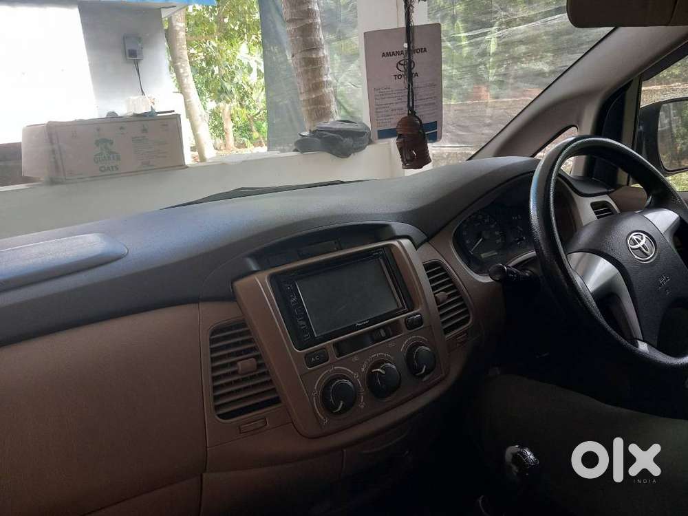 Toyota Innova 2015 Diesel 2-owner