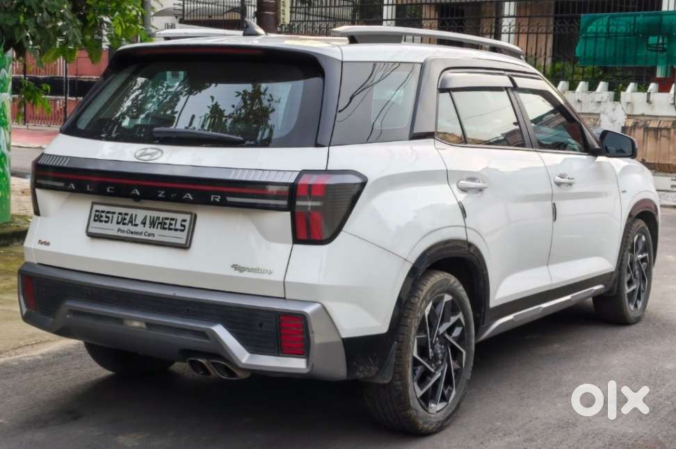 Hyundai Alcazar Signature 1.5 Petrol Dct 6str, 2024, Petrol