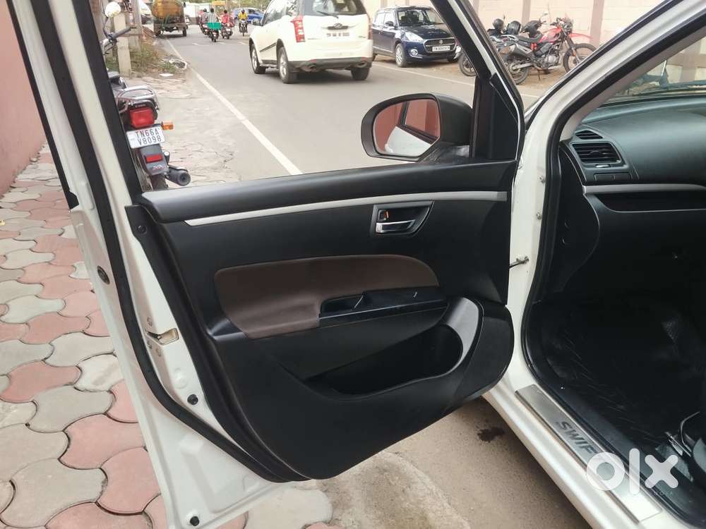 Maruti Suzuki Swift Vxi, 2013, Petrol