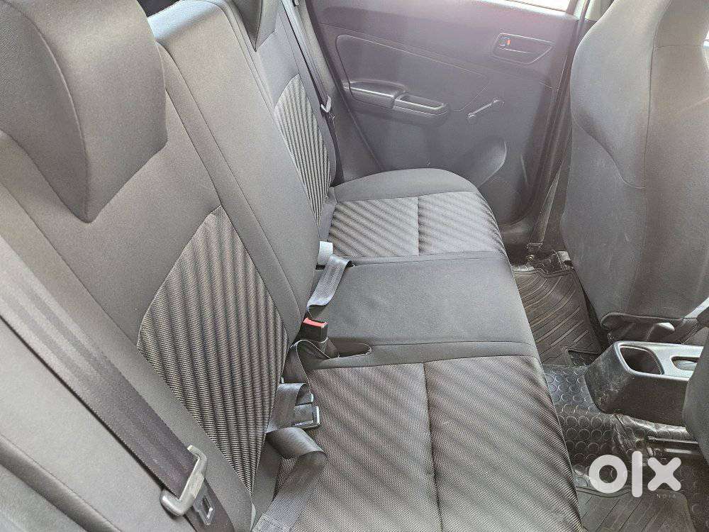 Maruti Suzuki Swift 1.2 Lxi (o), 2022, Petrol