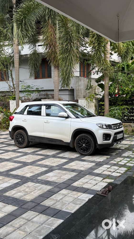 Vittara Brezza 2021