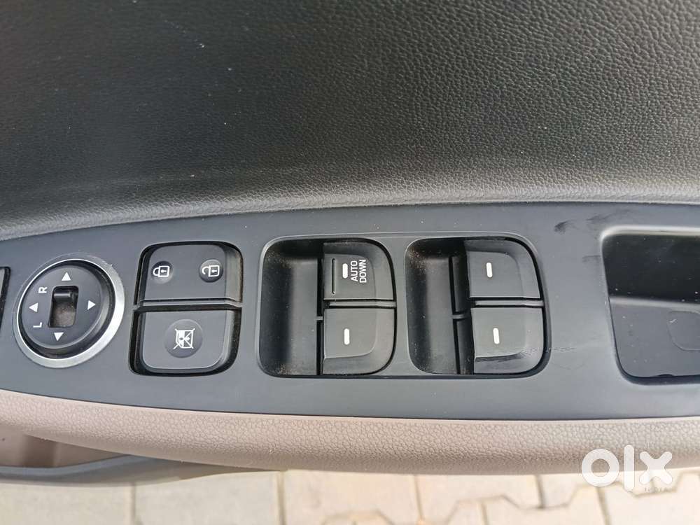 Hyundai Grand I10 Sportz, 2014, Petrol