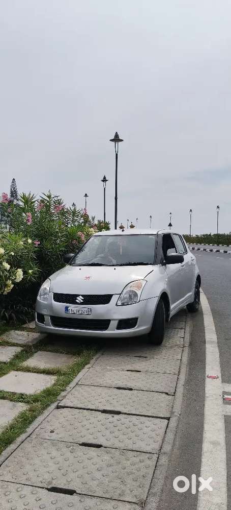 Maruti Suzuki Swift Lxi 2006