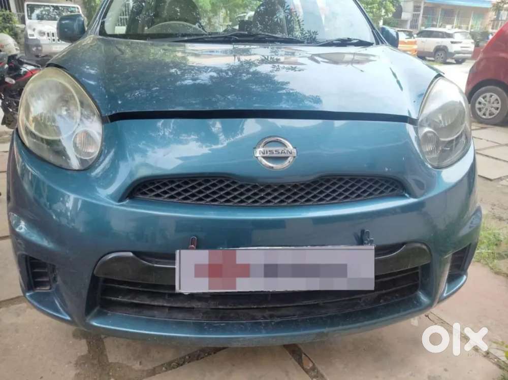 Nissan Micra Active 2015 Manual
