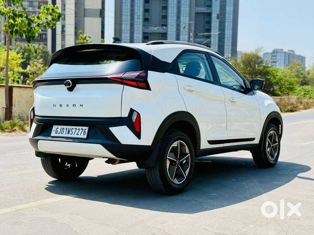 Tata Nexon, 2024, Petrol