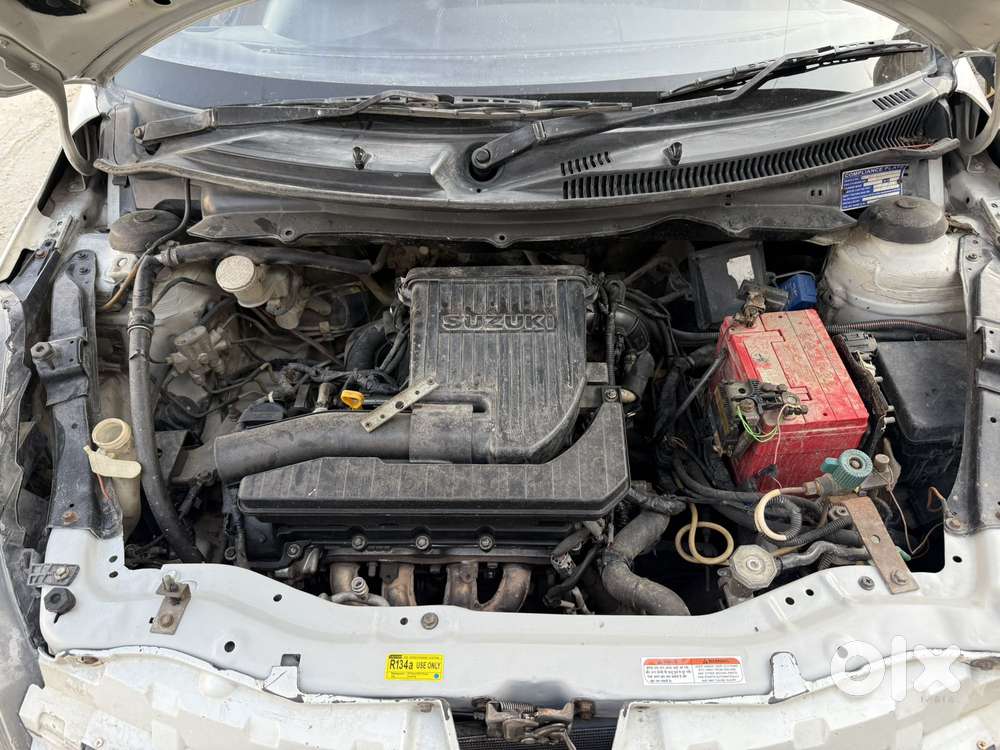 Maruti Suzuki Swift Dzire 1.3 Vxi, 2016, Petrol