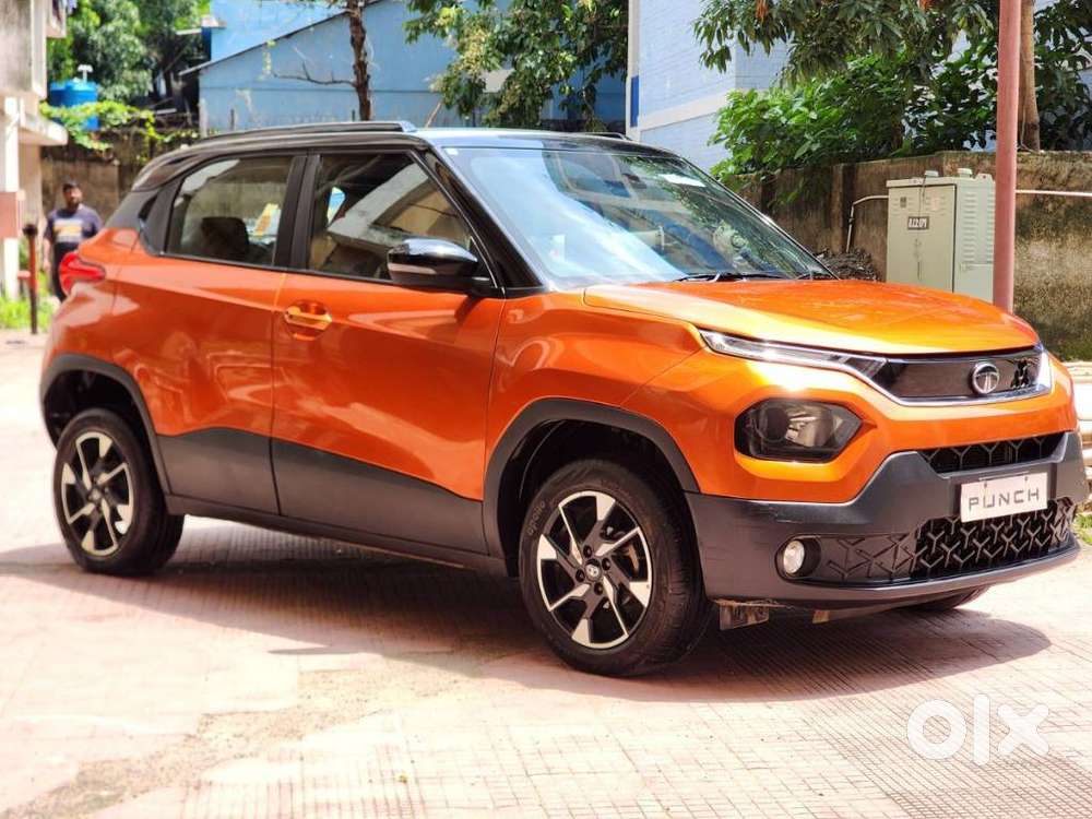 Tata Punch Creative Dual Tone Mt Sunroof, 2025, Petrol