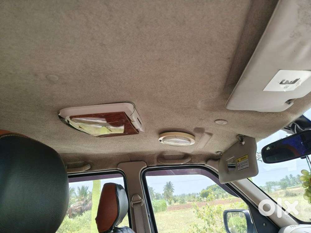 Mahindra Scorpio Vlx 2wd Airbag At Bsiv, 2011