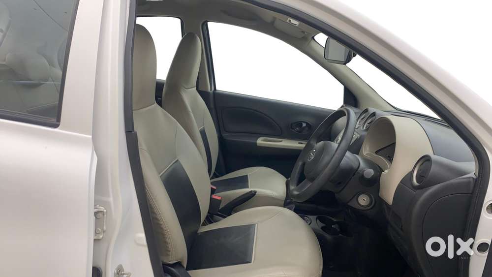 Nissan Micra Active Xv, 2015, Petrol