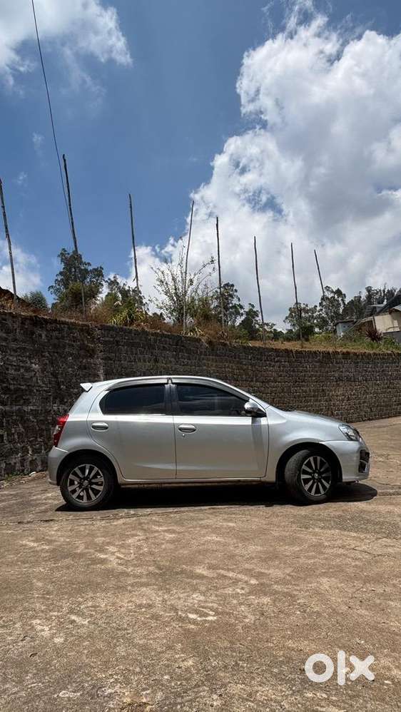 Toyota Etios Liva 2017 Diesel Well Maintained
